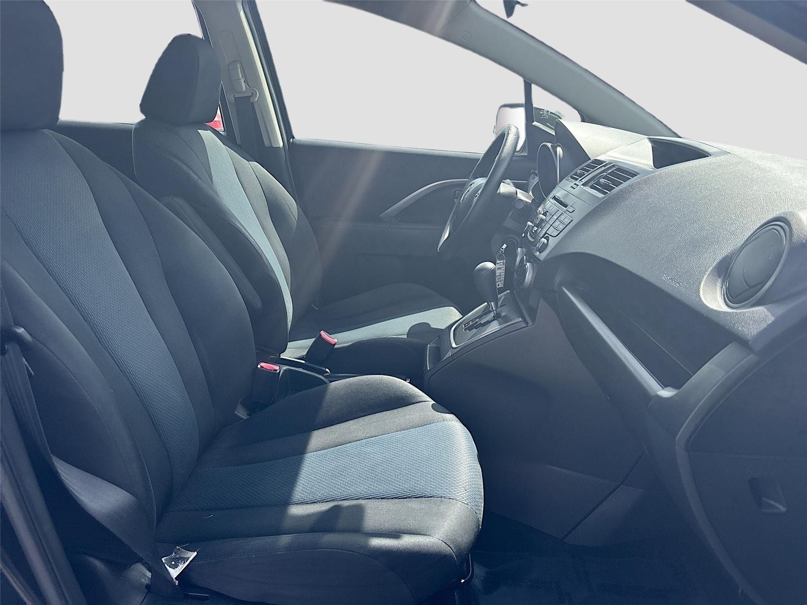 2014 Mazda Mazda5 Sport
