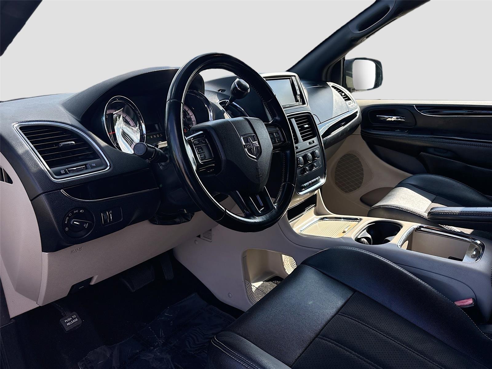 2020 Dodge Grand Caravan SXT