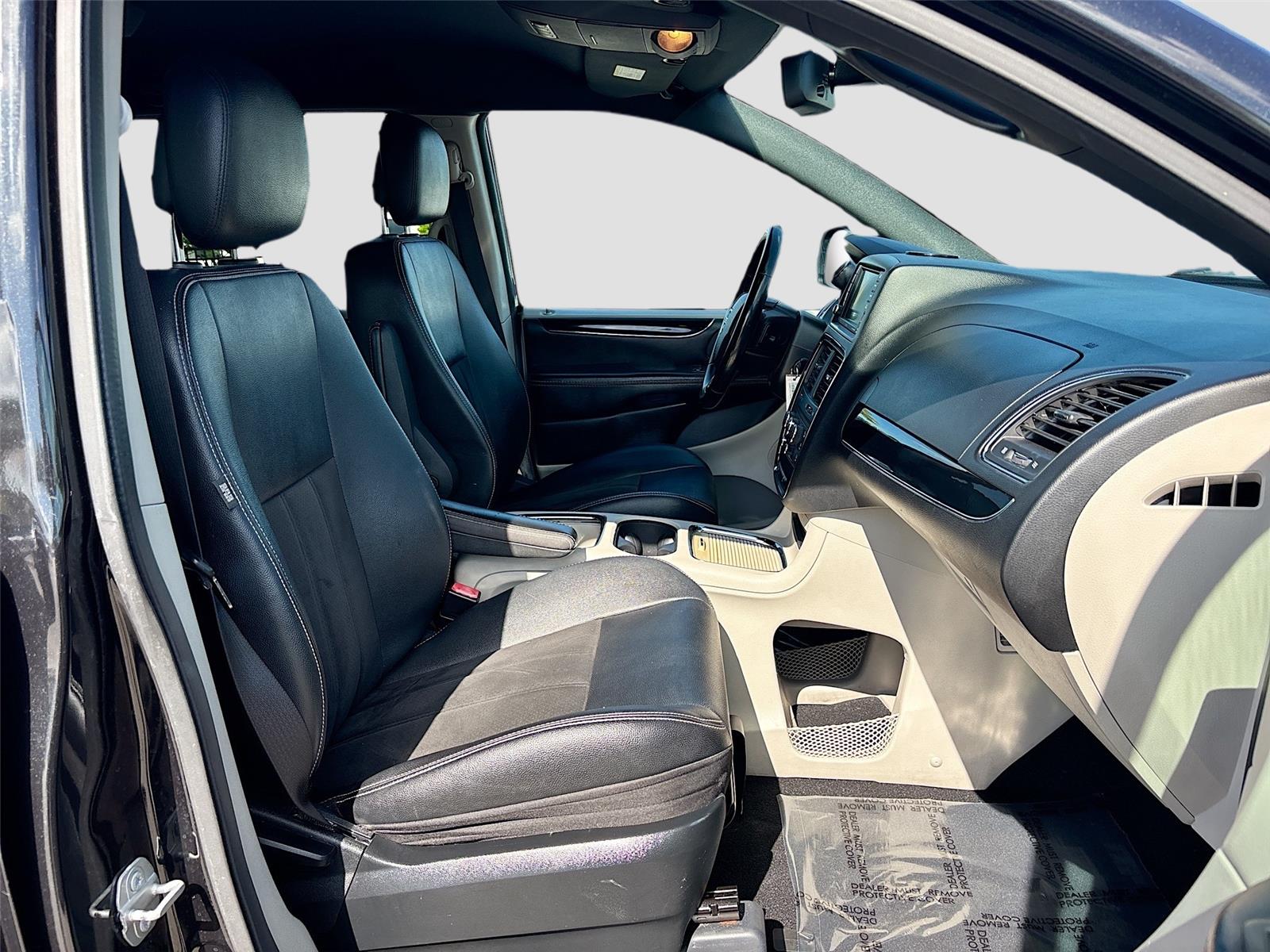 2020 Dodge Grand Caravan SXT