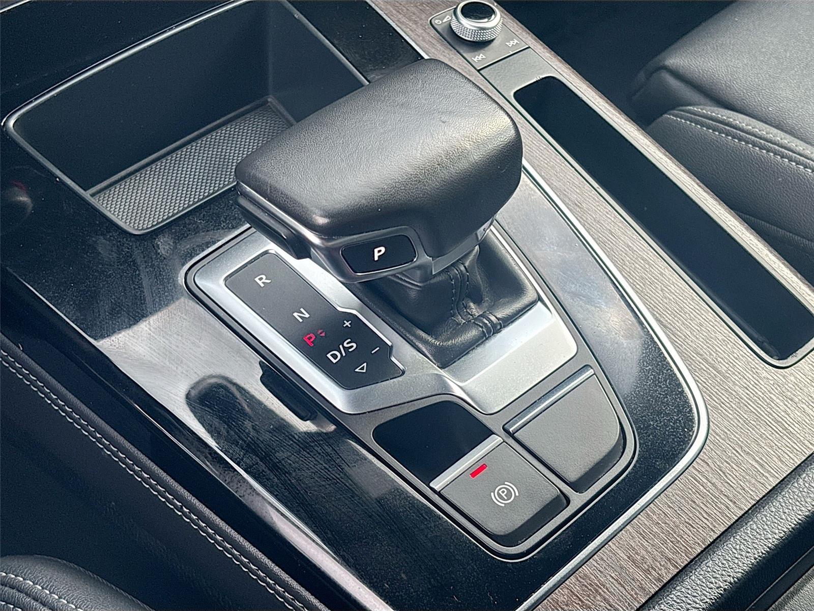 2023 Audi Q5 Sportback S line Premium Plus