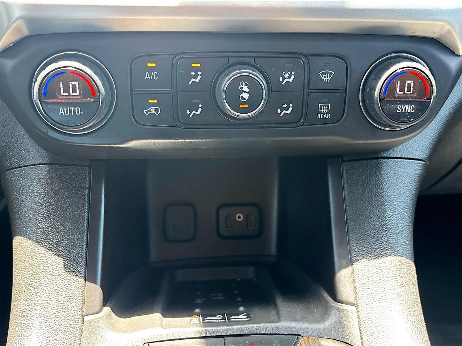 2019 GMC Acadia SLE