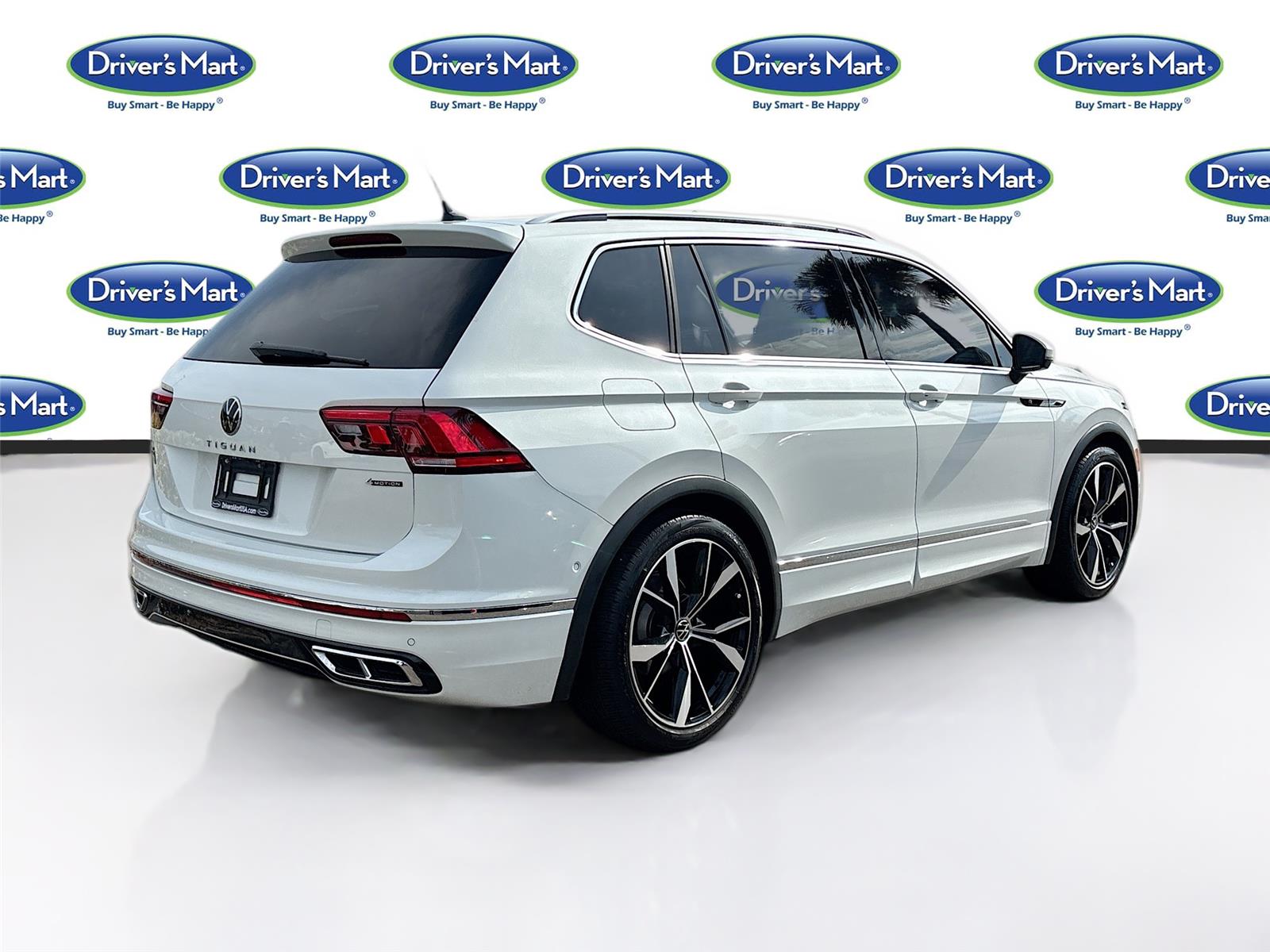 2022 Volkswagen Tiguan SEL R-Line