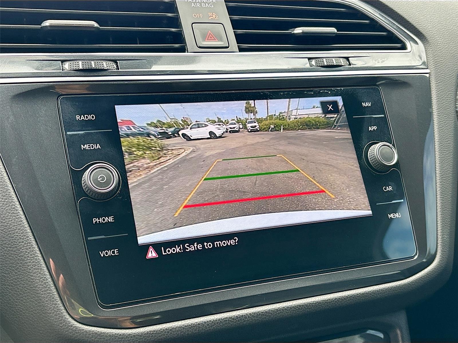 2022 Volkswagen Tiguan SEL R-Line