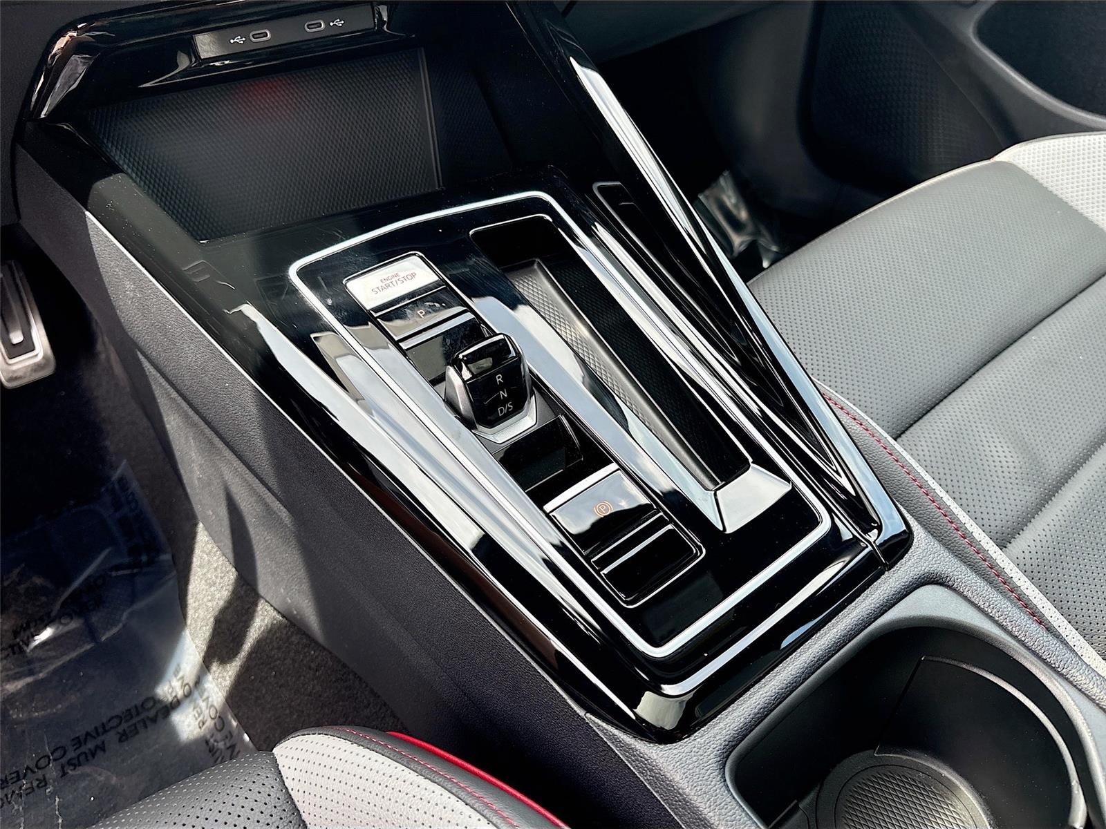 2024 Volkswagen Golf GTI Autobahn