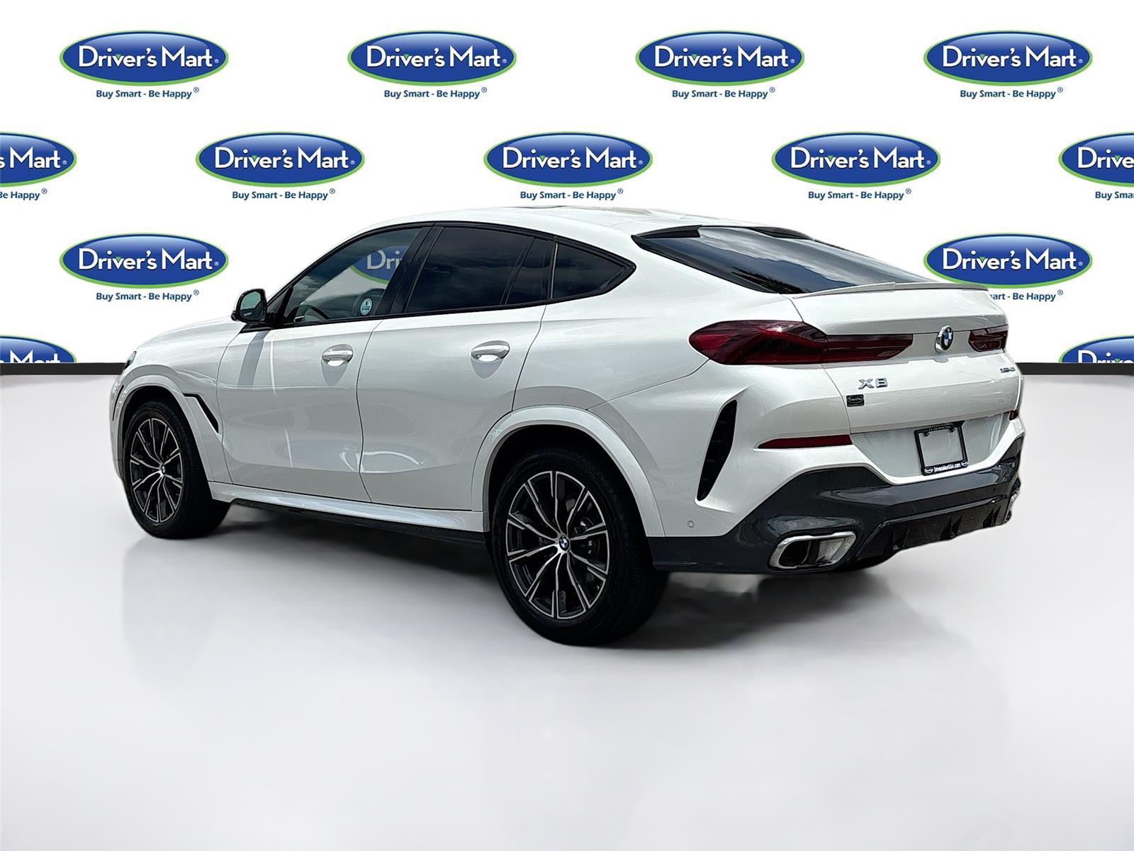 2023 BMW X6 xDrive40i