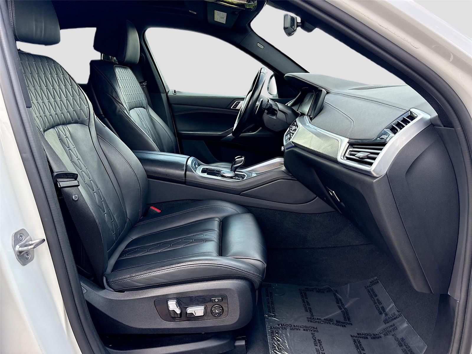 2023 BMW X6 xDrive40i