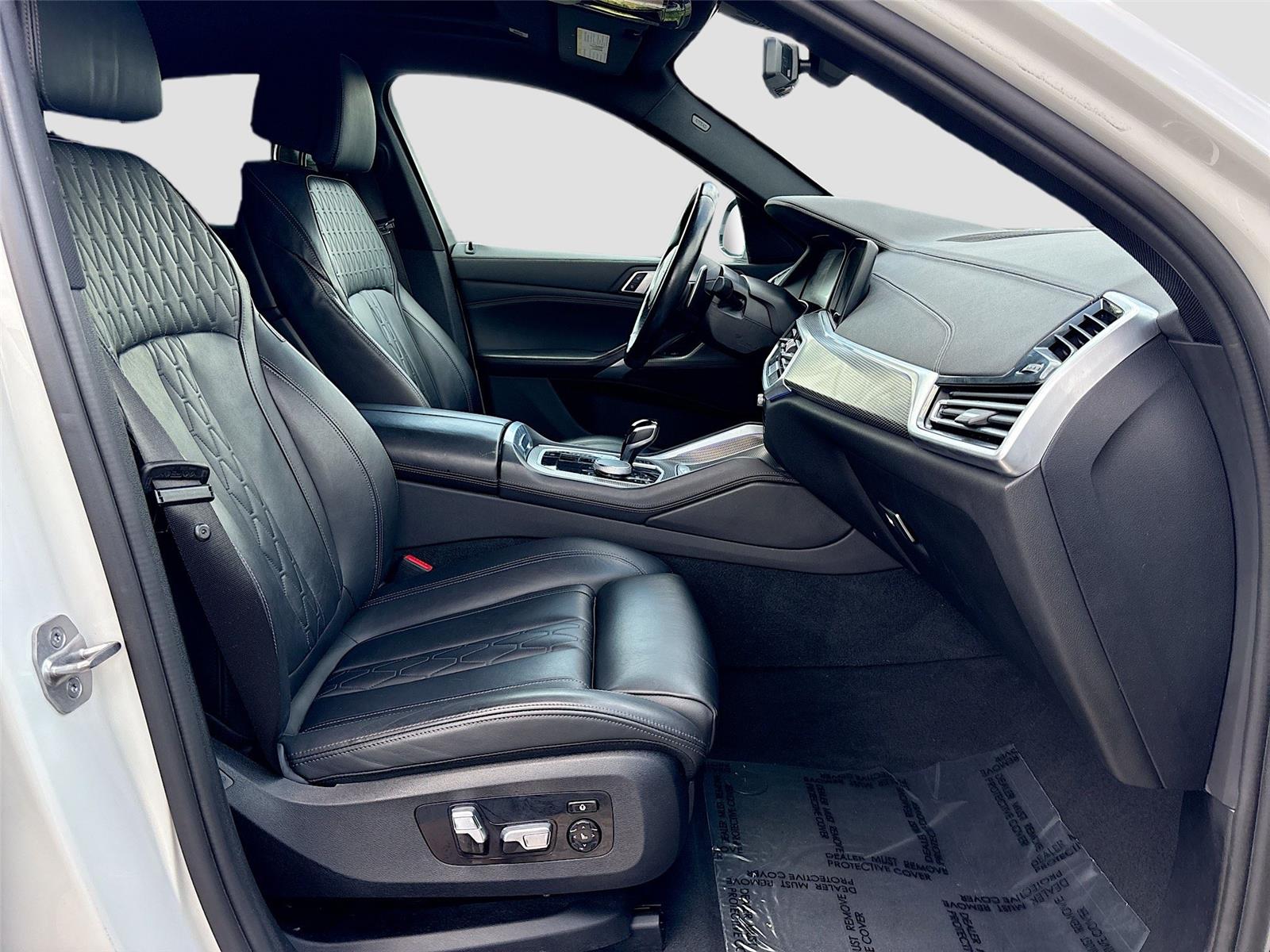 2023 BMW X6 xDrive40i