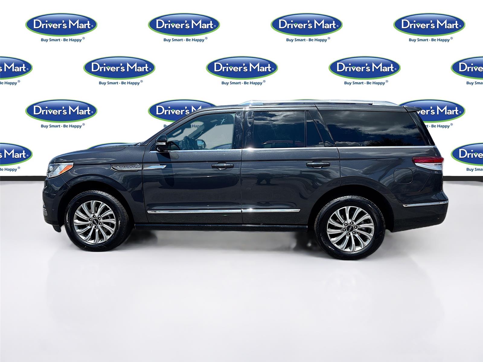 2023 Lincoln Navigator Standard