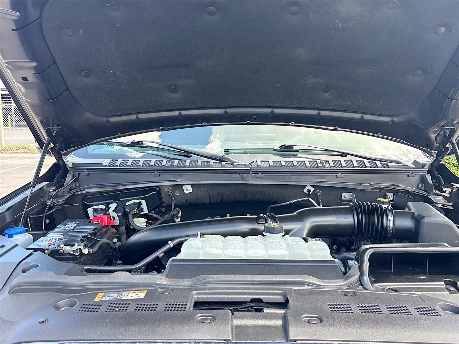 2023 Lincoln Navigator Standard
