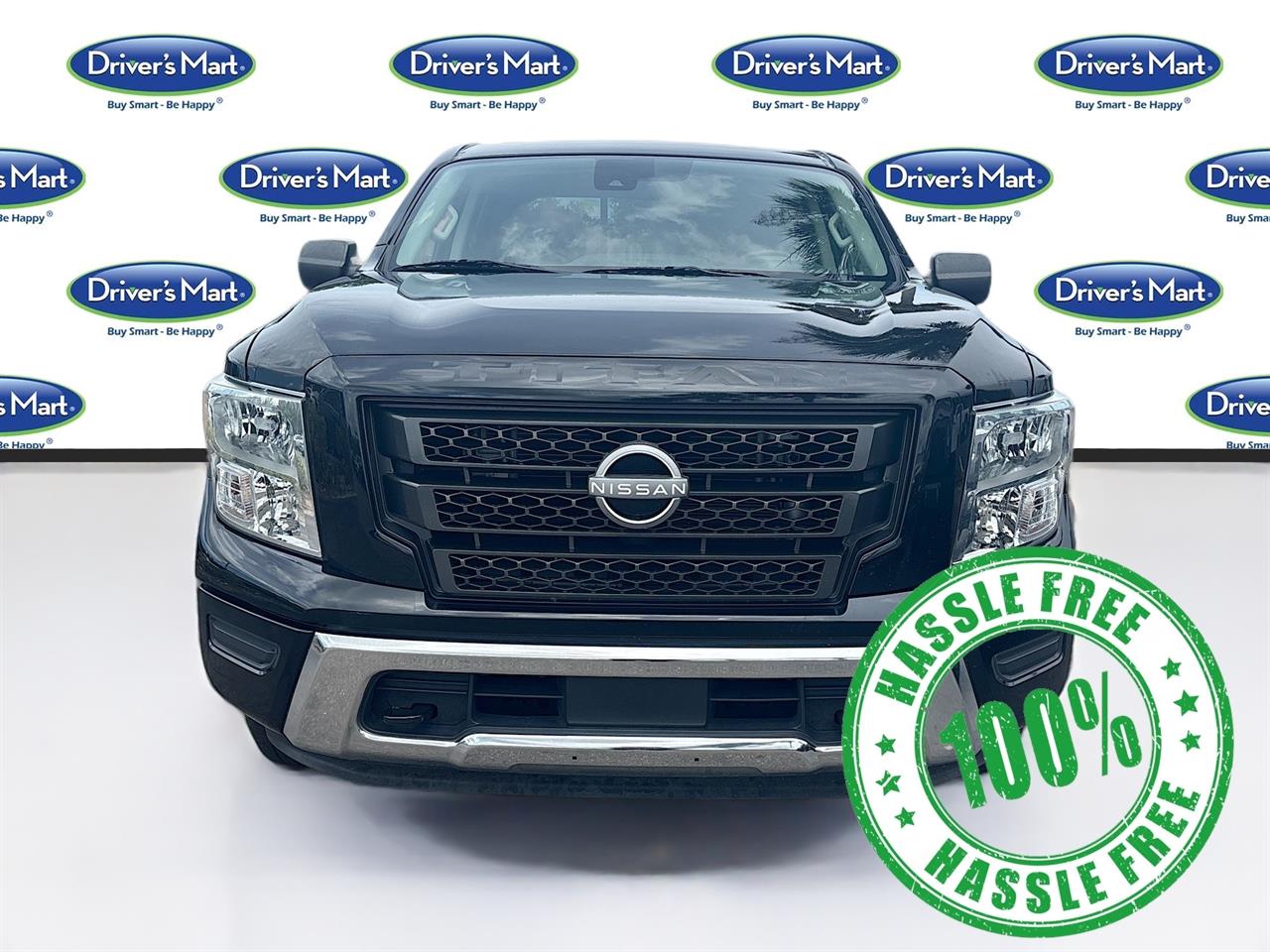 2023 Nissan Titan SV