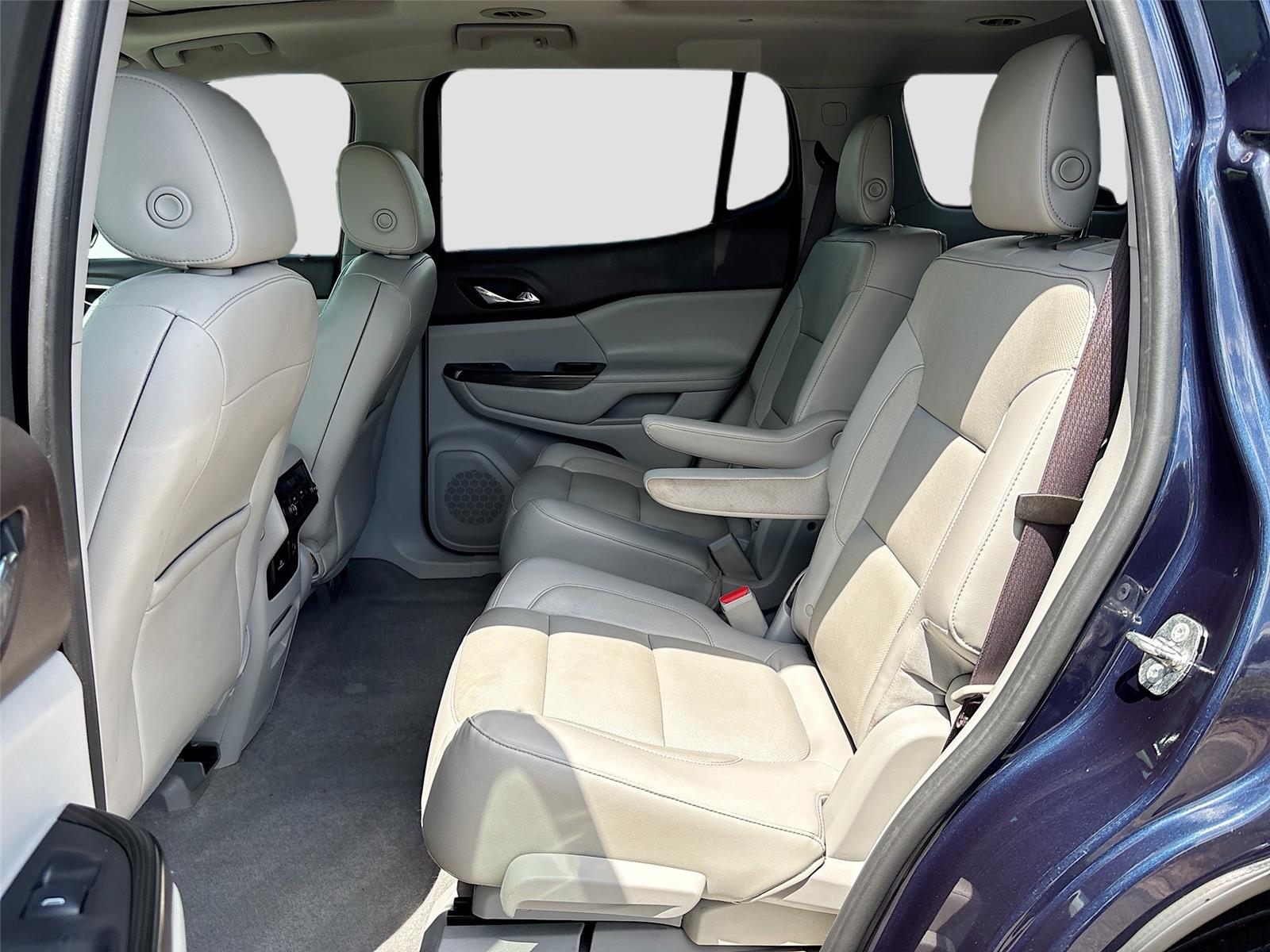 2017 GMC Acadia SLT