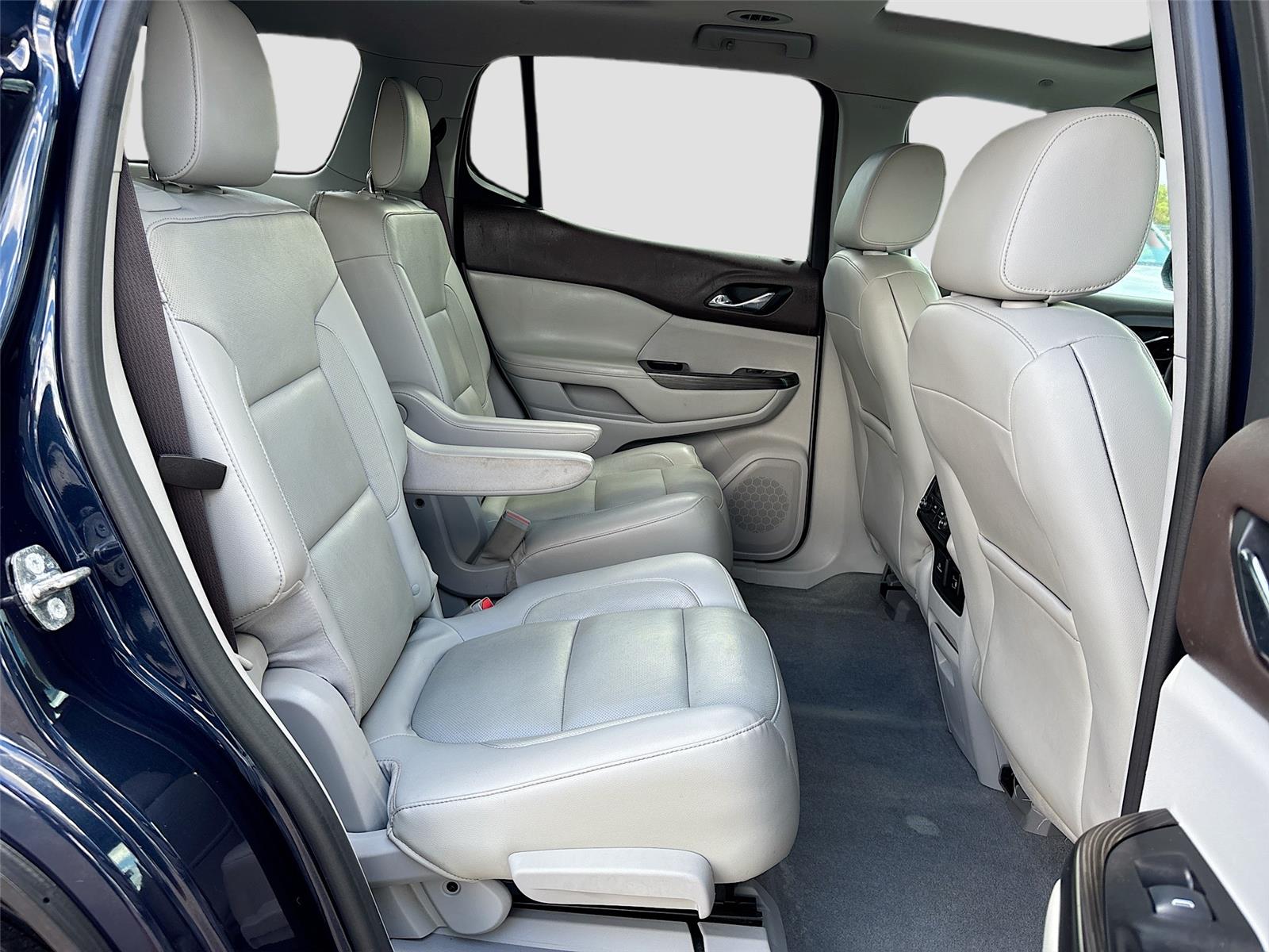 2017 GMC Acadia SLT