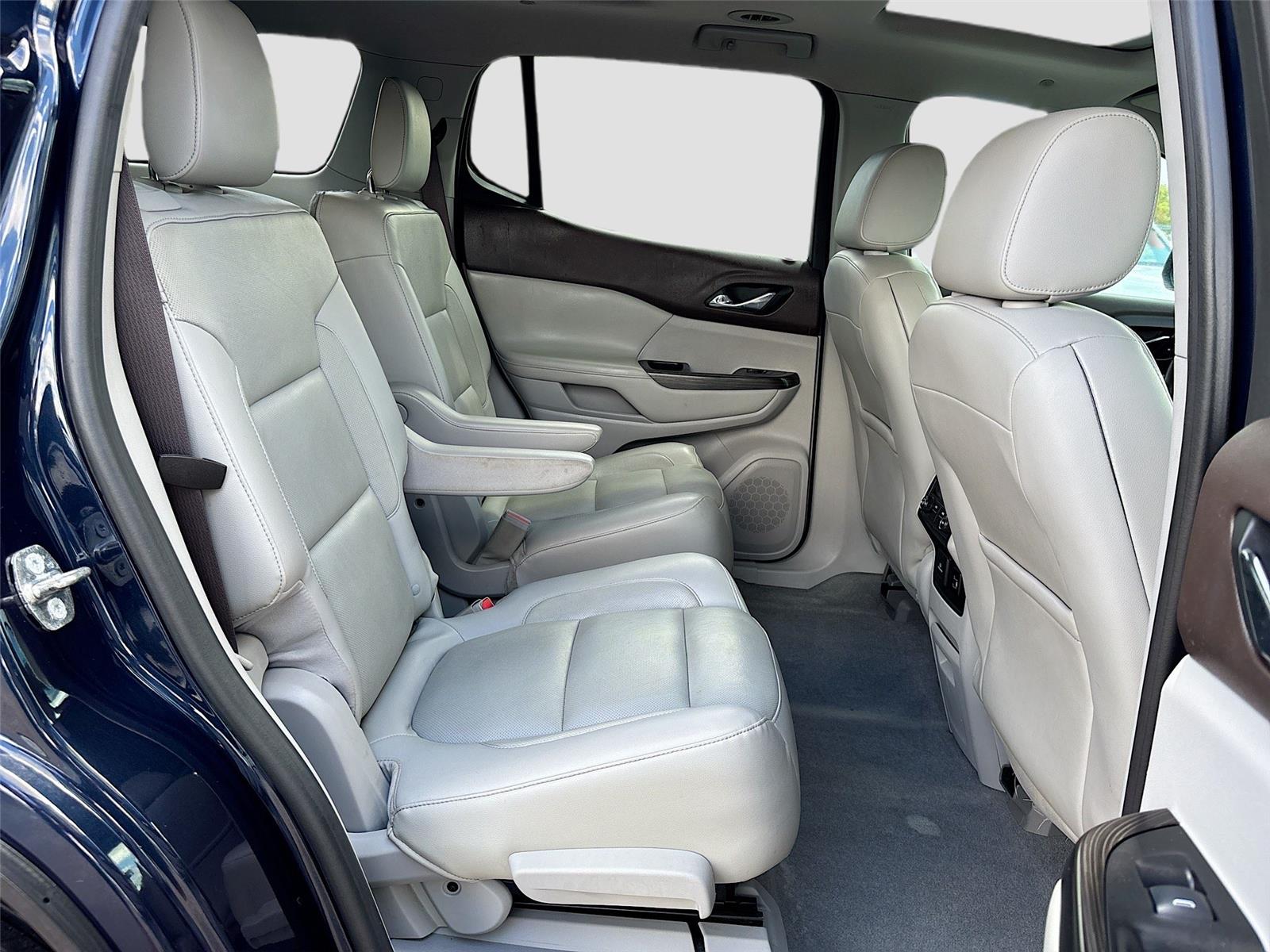 2017 GMC Acadia SLT