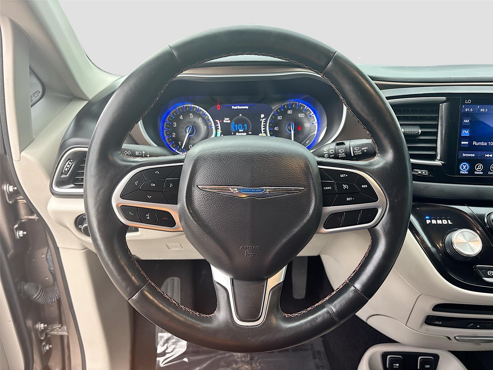 2017 Chrysler Pacifica Touring-L Plus