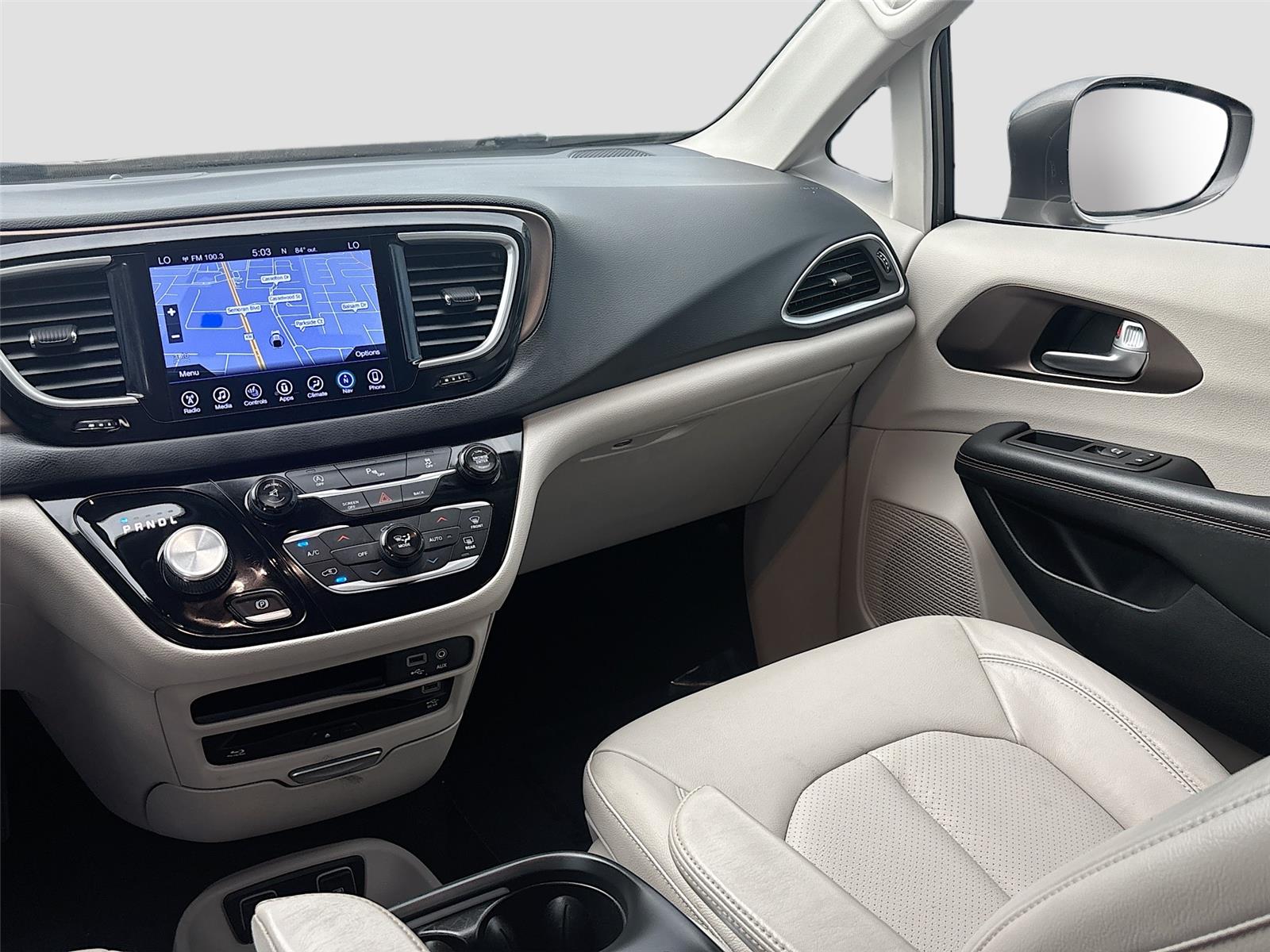 2017 Chrysler Pacifica Touring-L Plus
