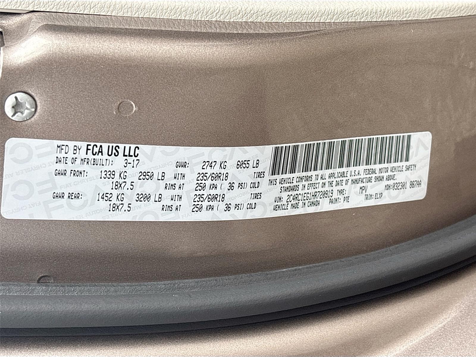 2017 Chrysler Pacifica Touring-L Plus