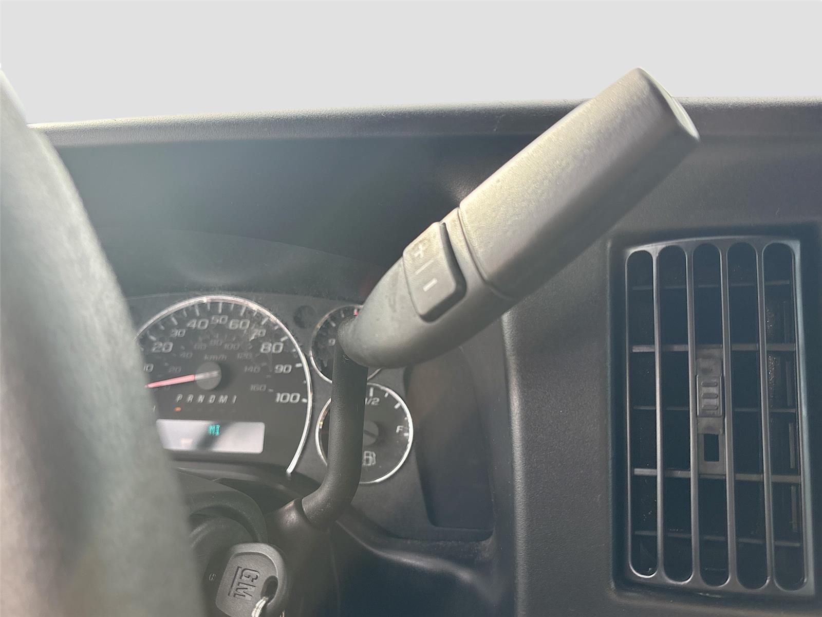 2023 Chevrolet Express Cargo Van