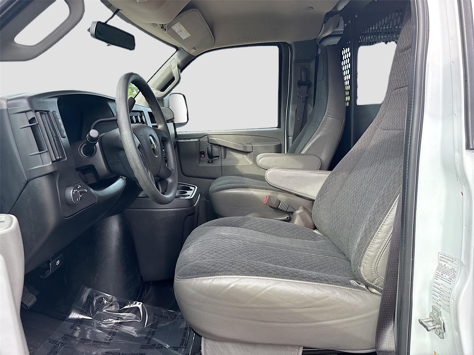 2023 Chevrolet Express Cargo Van