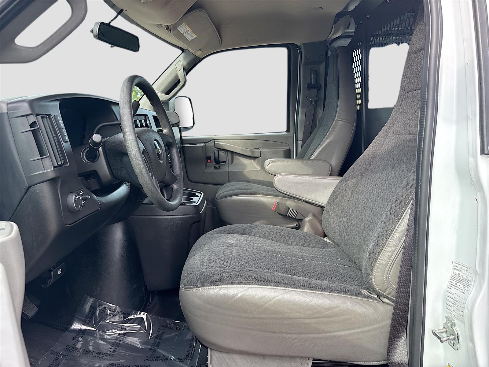 2023 Chevrolet Express Cargo Van