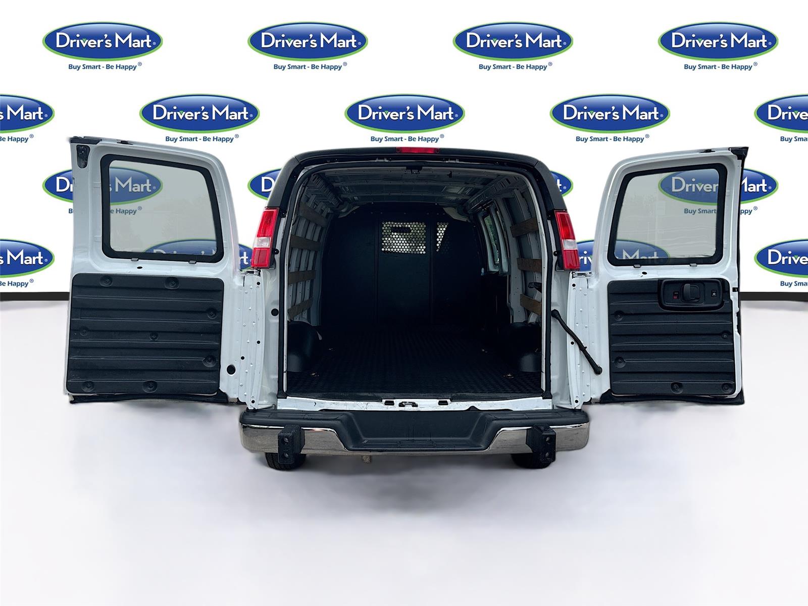 2023 Chevrolet Express Cargo Van