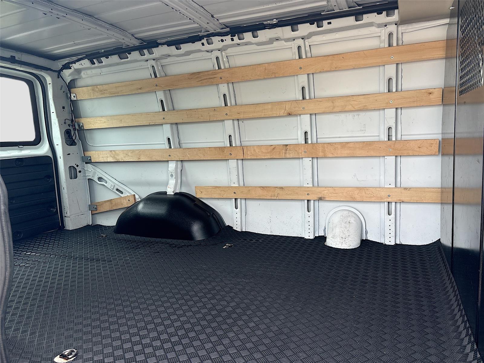 2023 Chevrolet Express Cargo Van