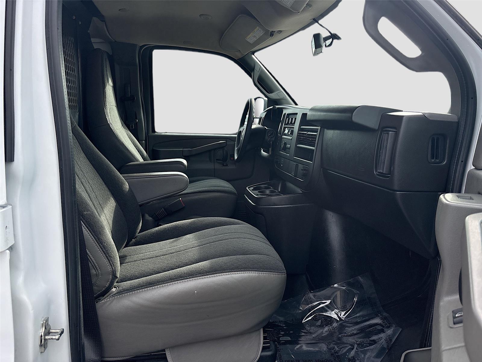 2023 Chevrolet Express Cargo Van