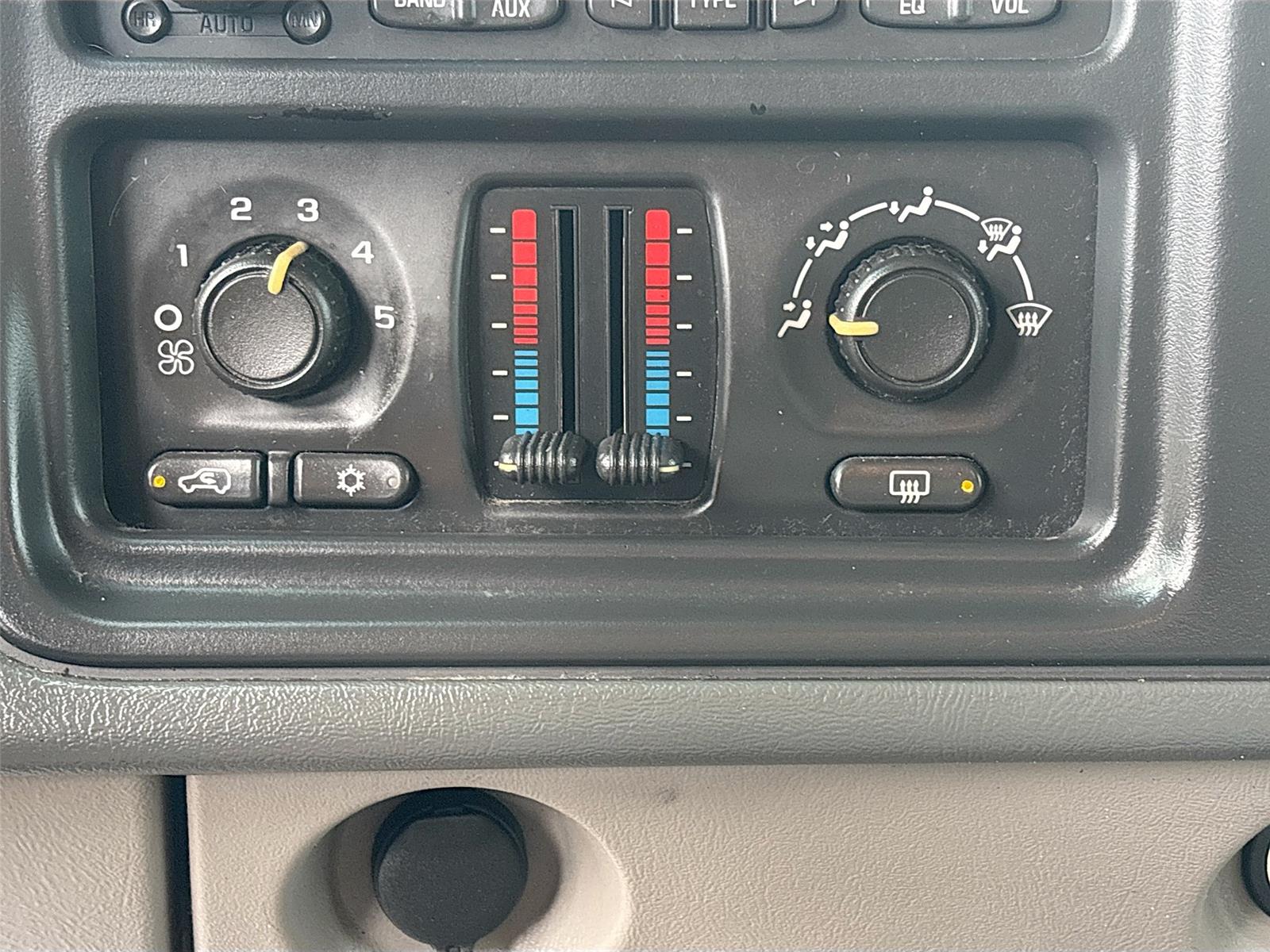 2005 Chevrolet Avalanche 1500 Z66