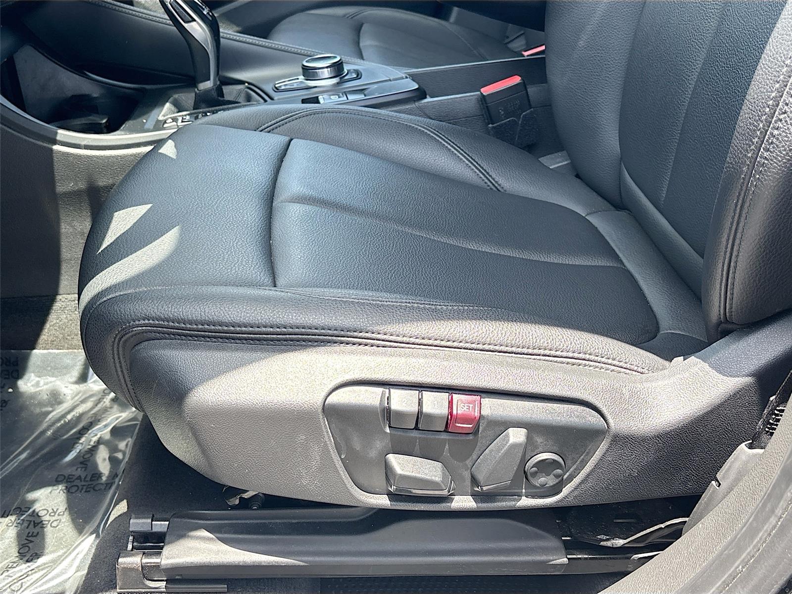 2022 BMW X1 sDrive28i