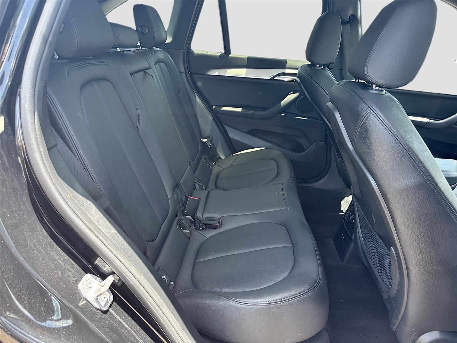 2022 BMW X1 sDrive28i