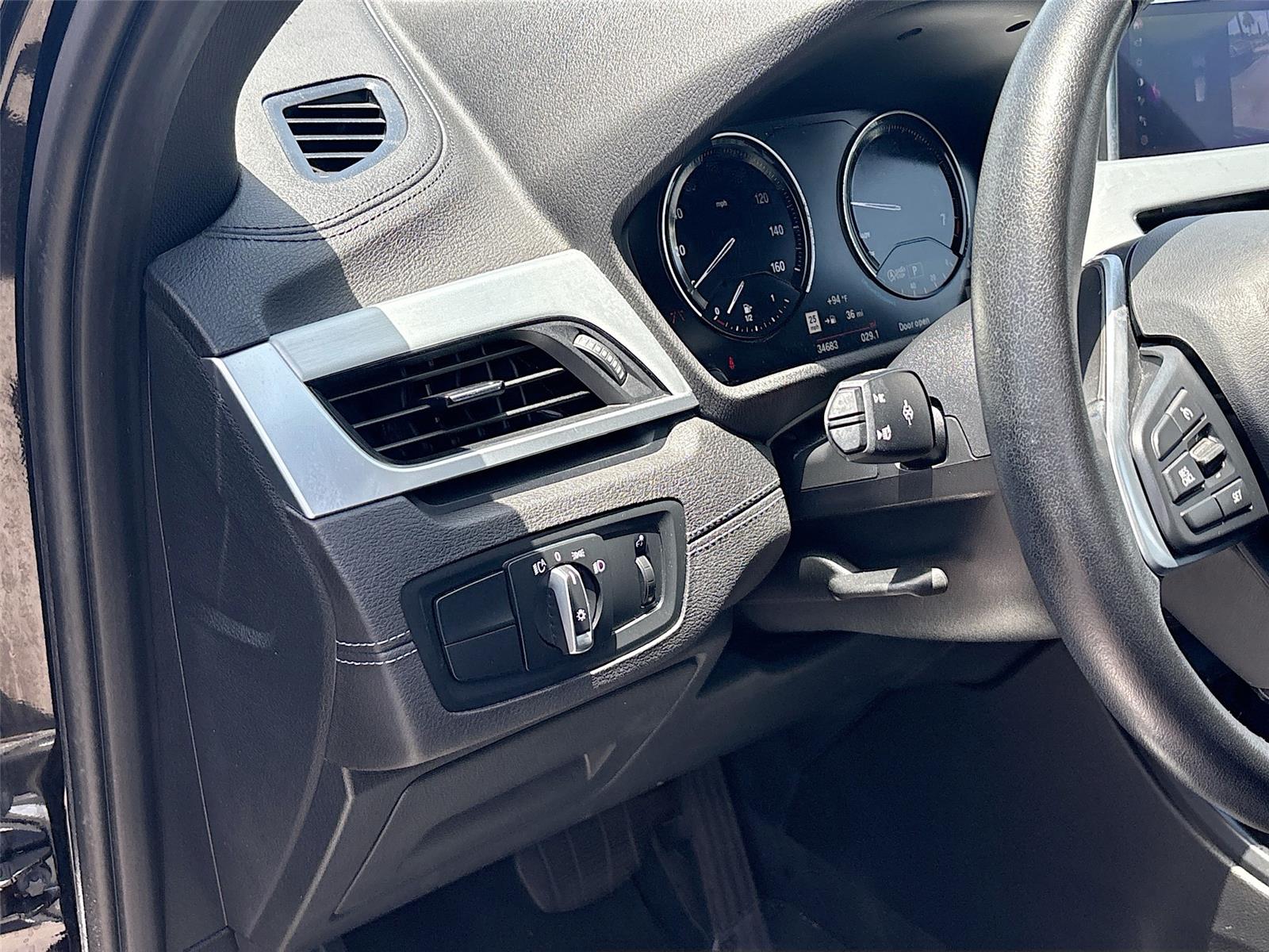 2022 BMW X1 sDrive28i