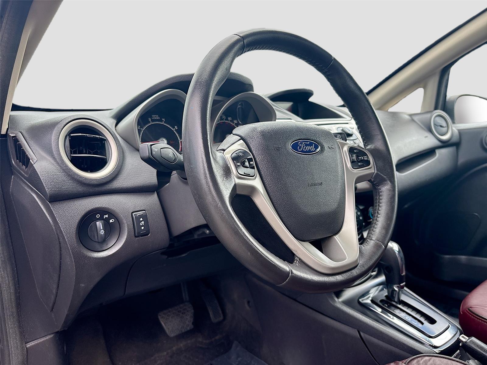 2011 Ford Fiesta SEL