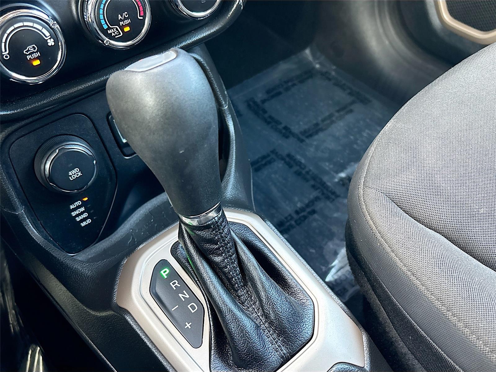 2016 Jeep Renegade 75th Anniversary