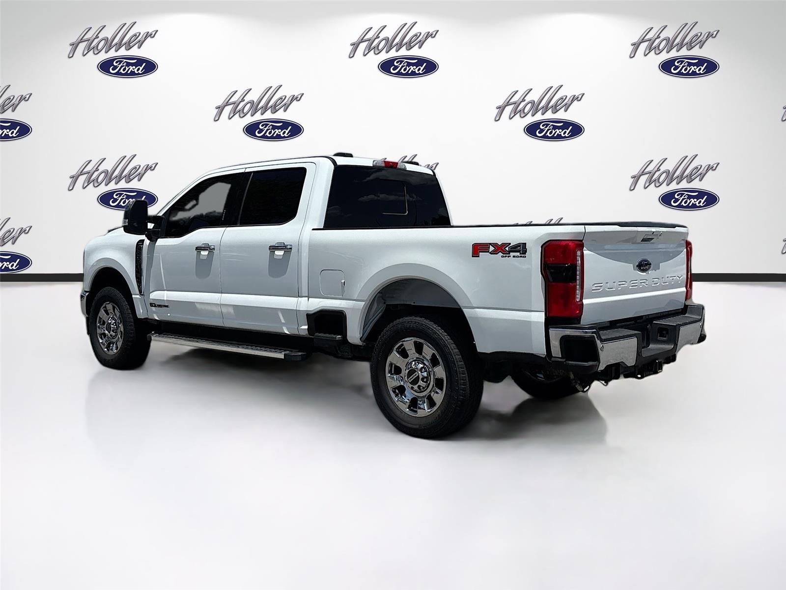 2023 Ford Super Duty F-250 SRW LARIAT