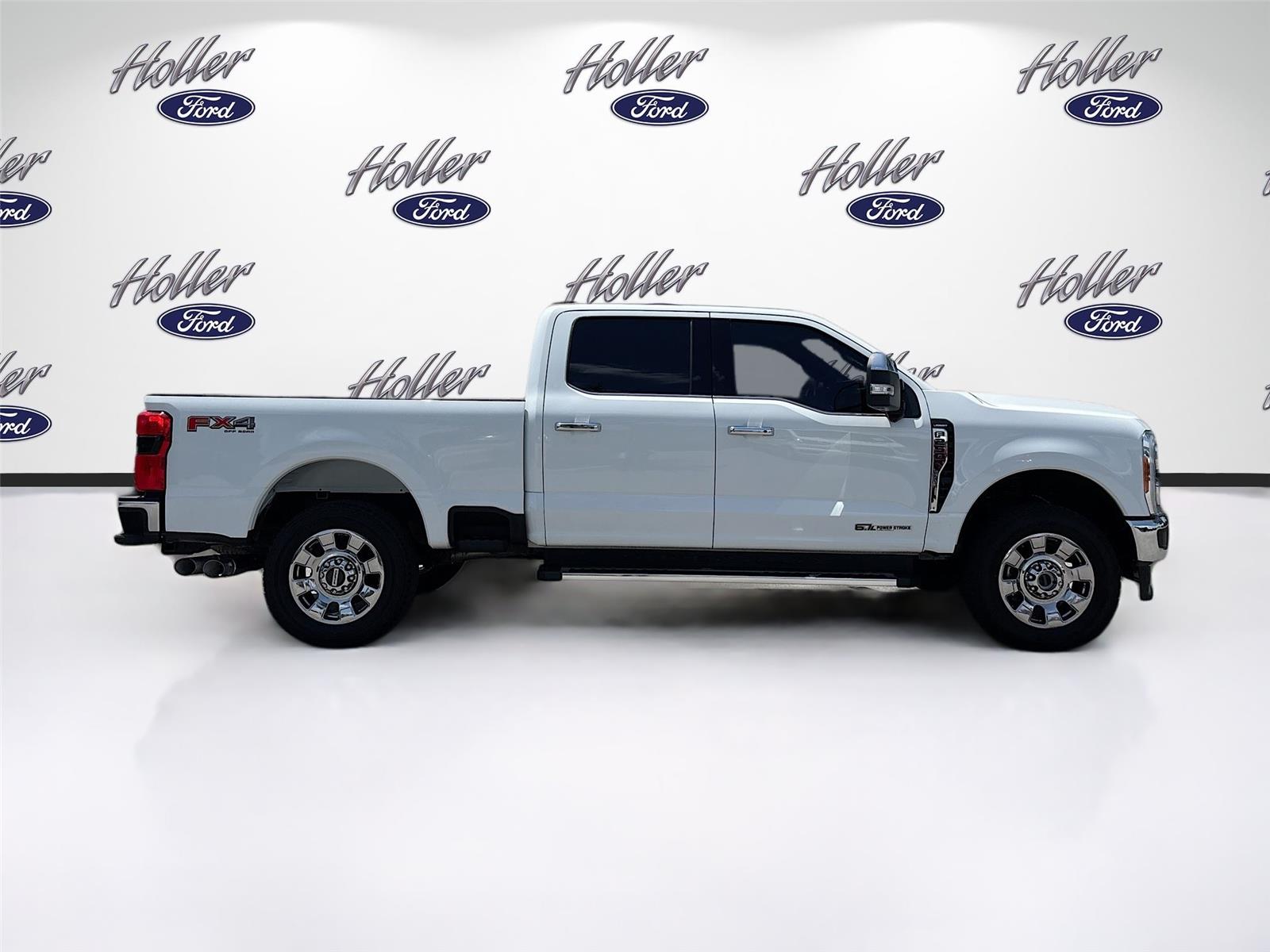 2023 Ford Super Duty F-250 SRW LARIAT