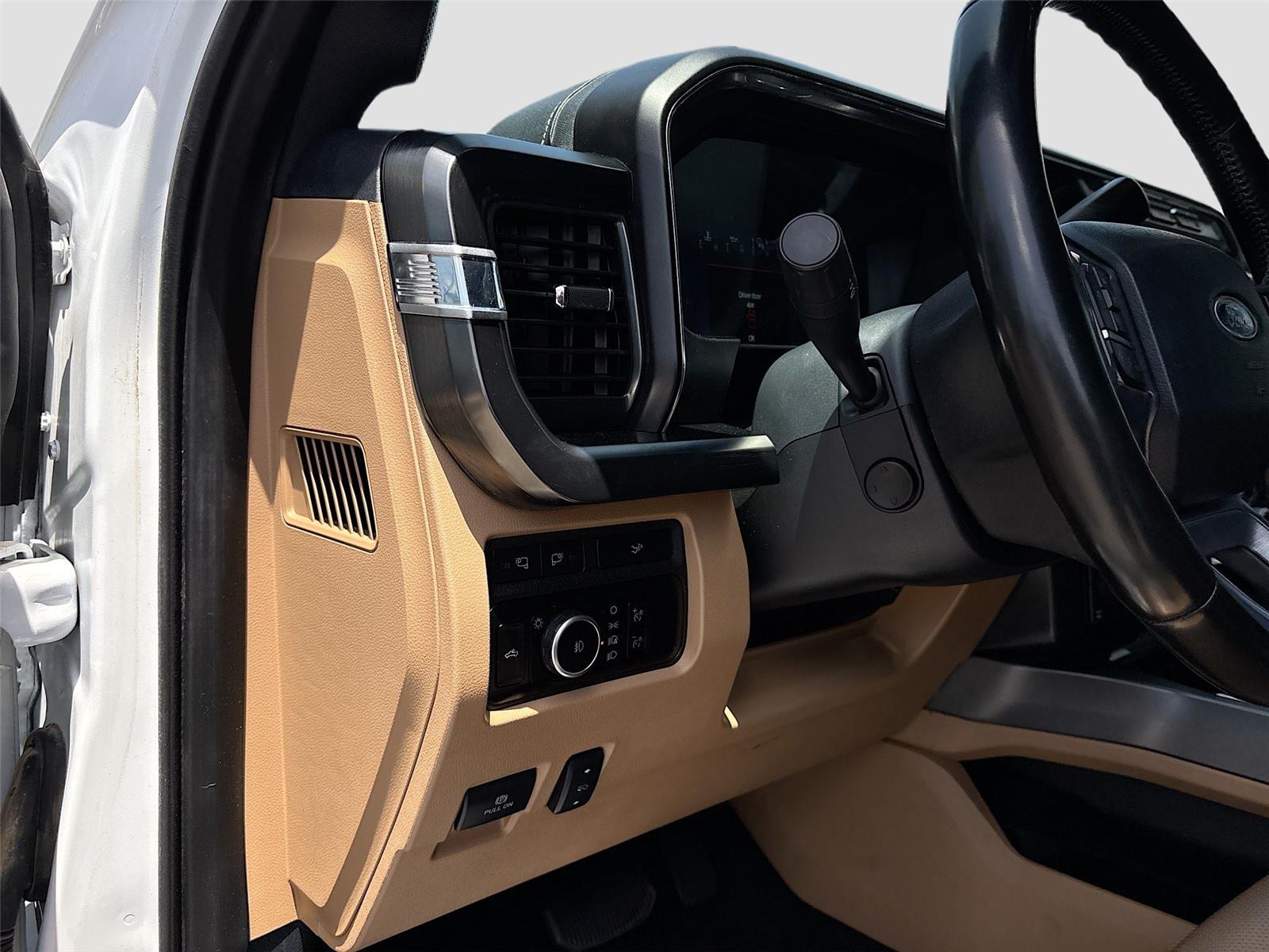 2023 Ford Super Duty F-250 SRW LARIAT
