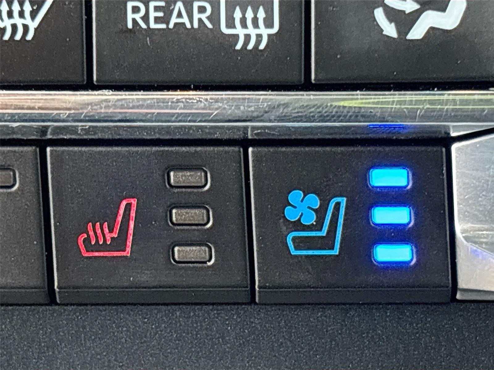 2023 Ford Super Duty F-250 SRW LARIAT