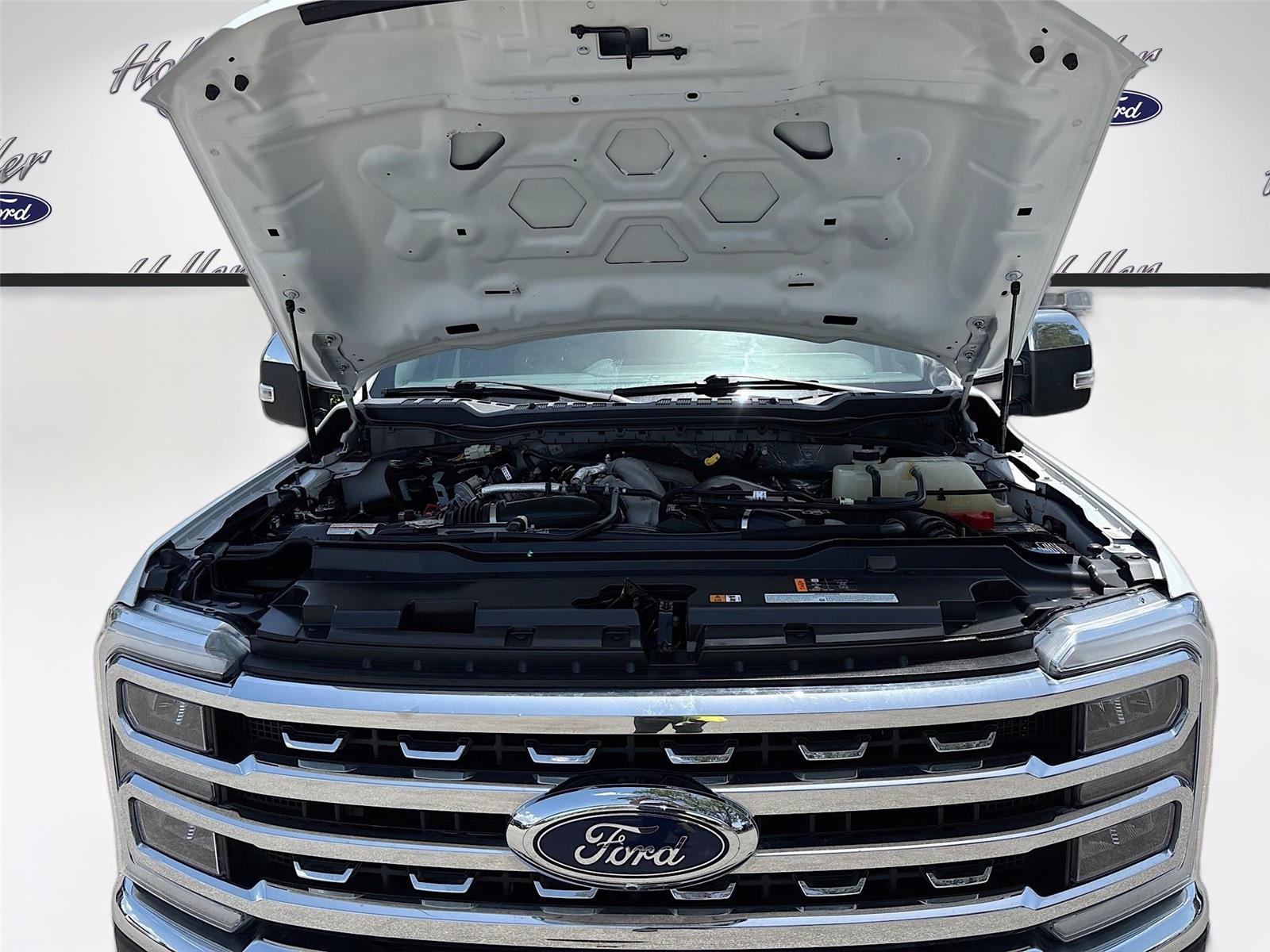 2023 Ford Super Duty F-250 SRW LARIAT