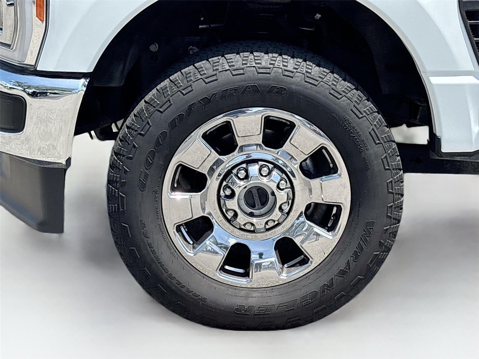 2023 Ford Super Duty F-250 SRW LARIAT