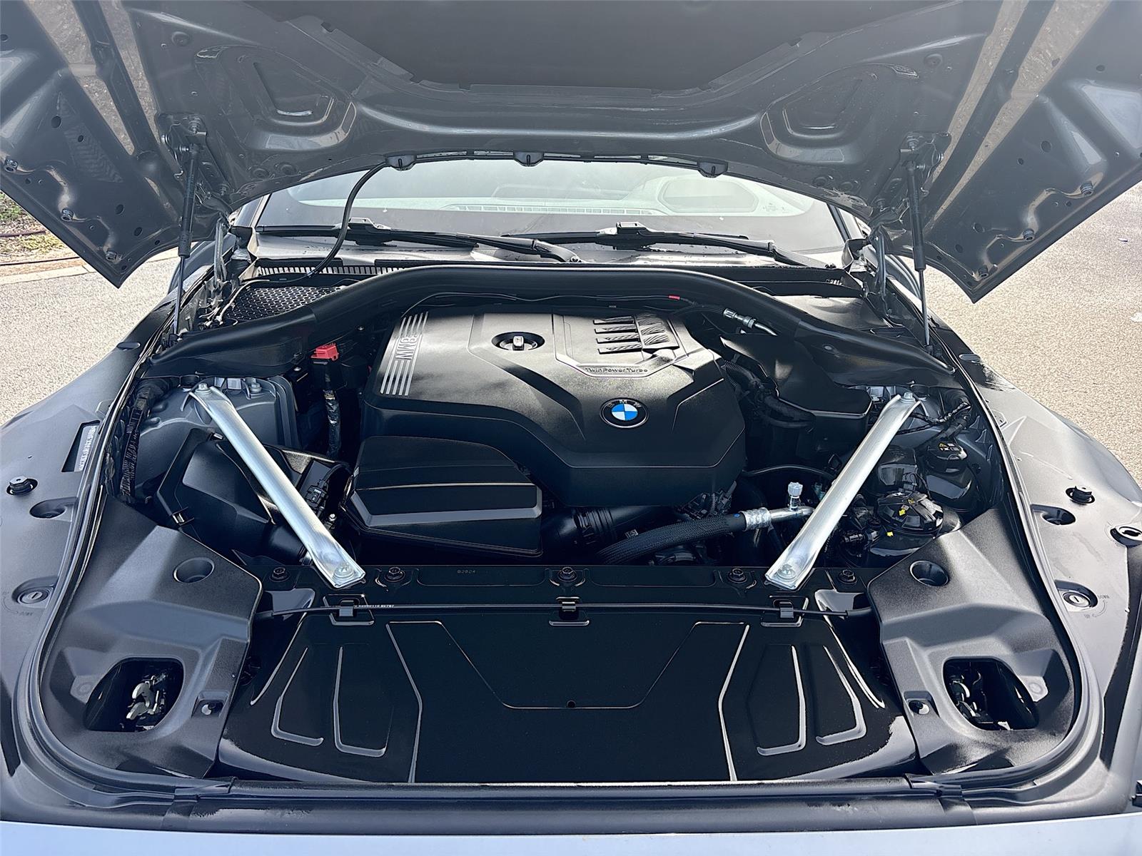 2025 BMW Z4 sDrive30i