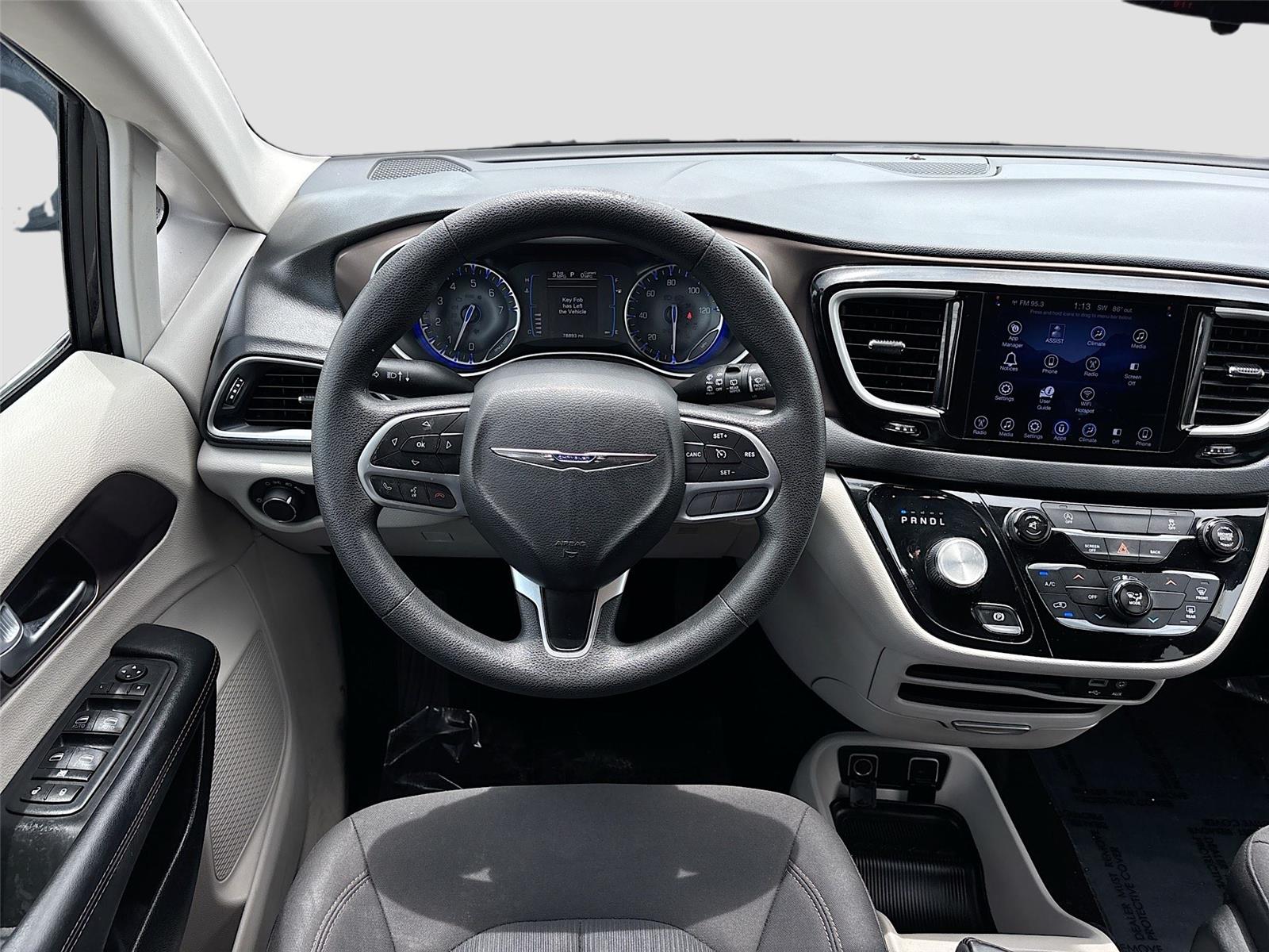 2017 Chrysler Pacifica Touring