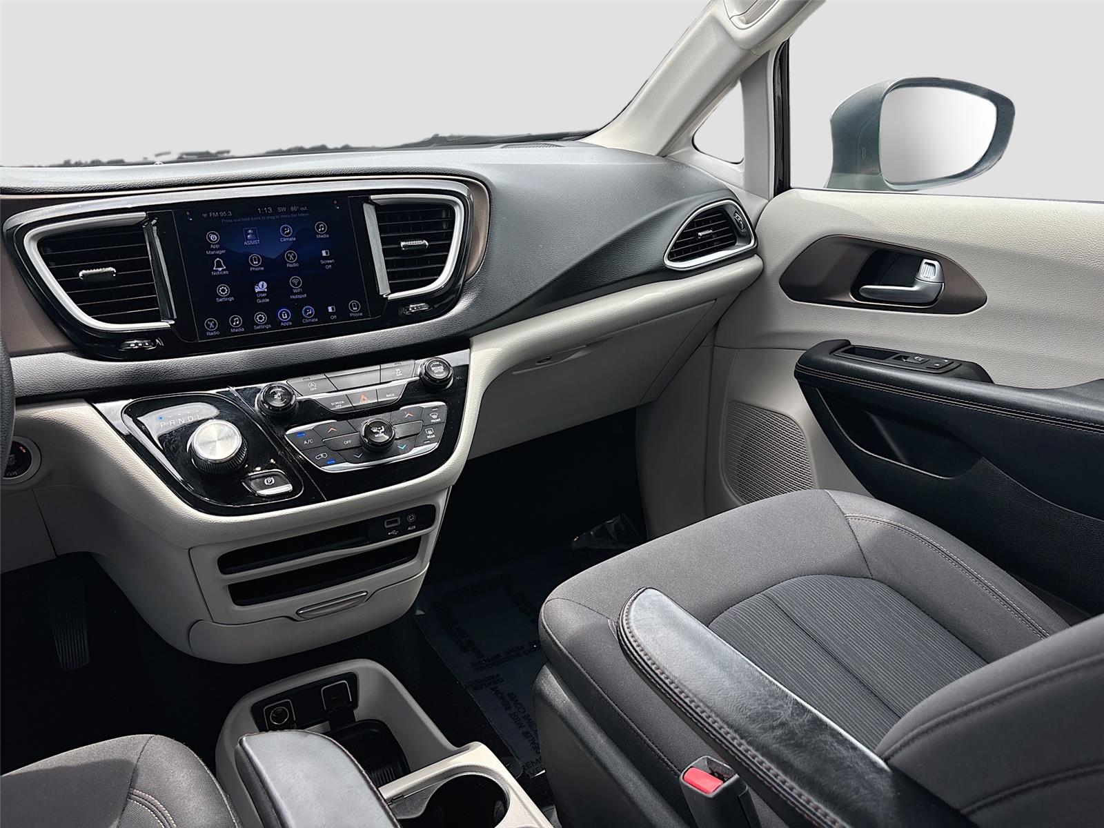 2017 Chrysler Pacifica Touring