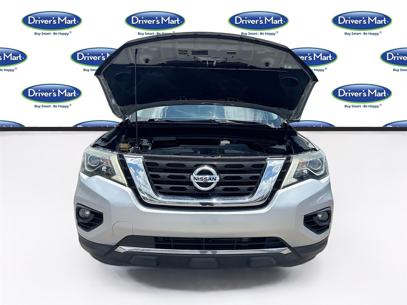 2017 Nissan Pathfinder SL