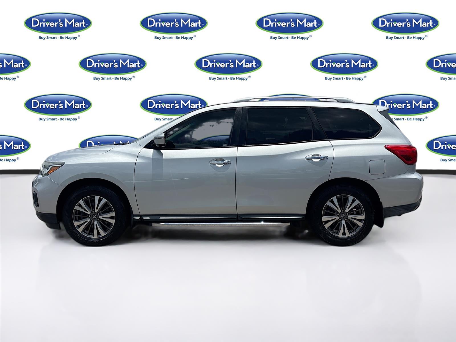 2017 Nissan Pathfinder SL
