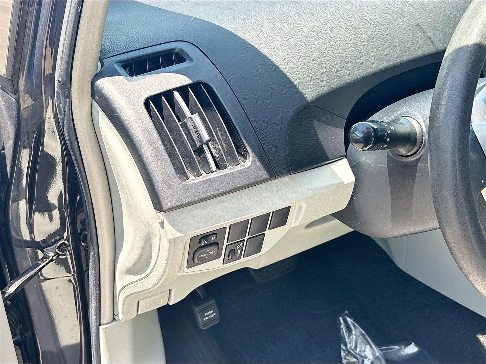 2015 Toyota Prius Three