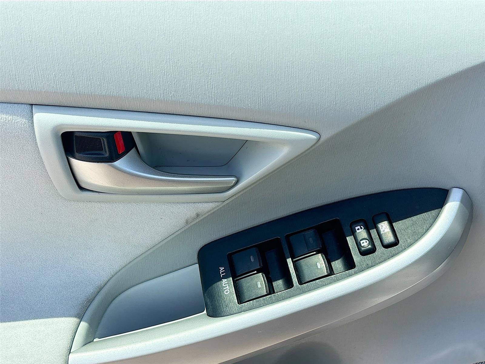 2015 Toyota Prius Three