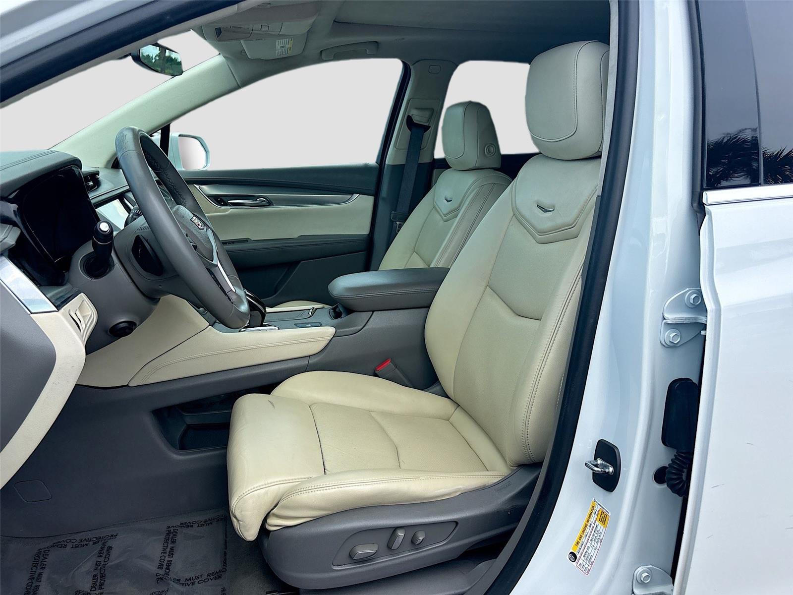 2017 Cadillac XT5 Luxury FWD
