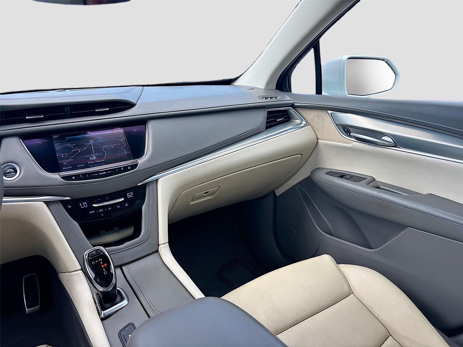 2017 Cadillac XT5 Luxury FWD