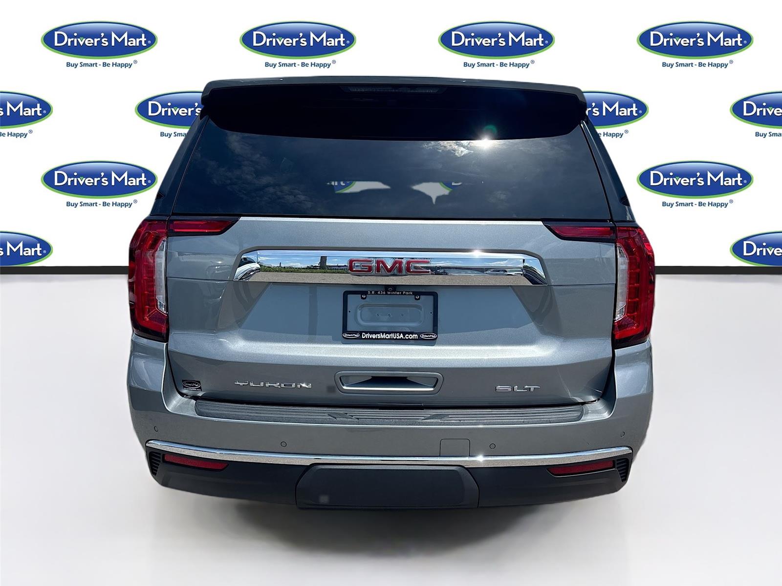 2023 GMC Yukon SLT