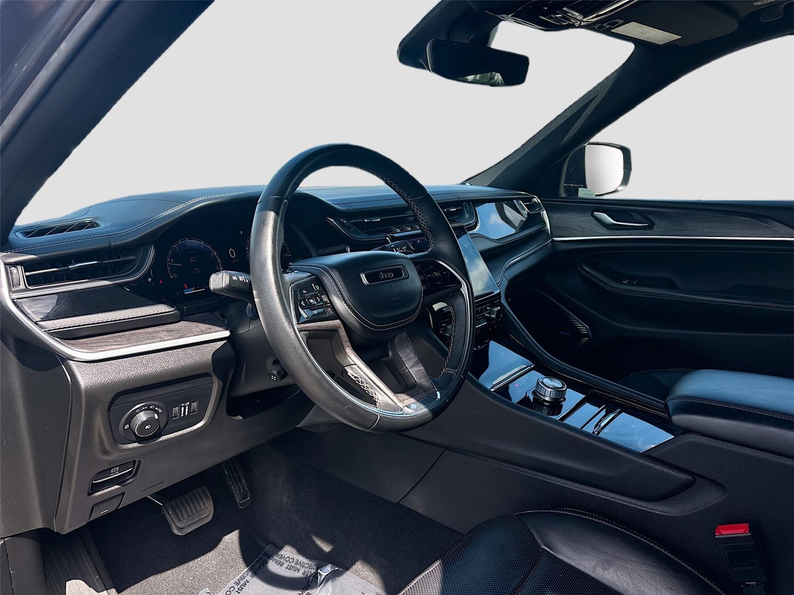 2022 Jeep Grand Cherokee Overland