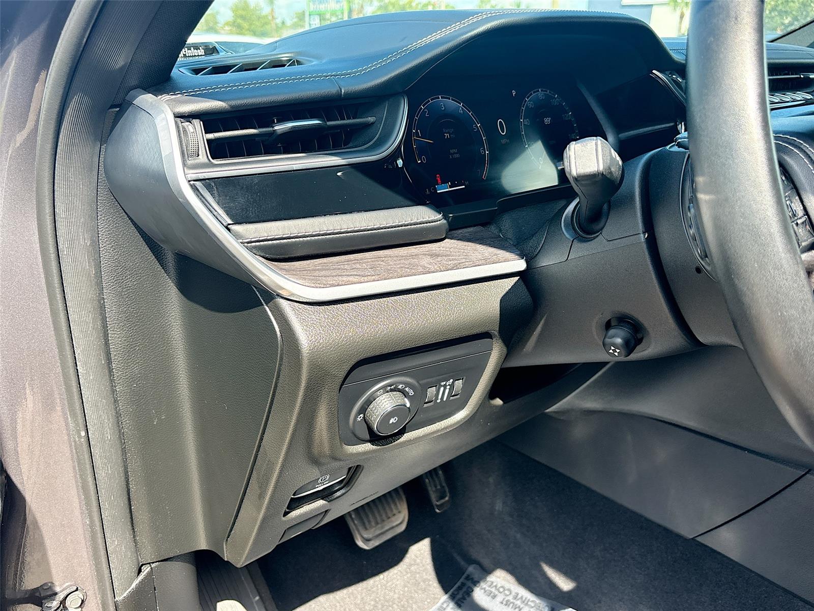 2022 Jeep Grand Cherokee Overland